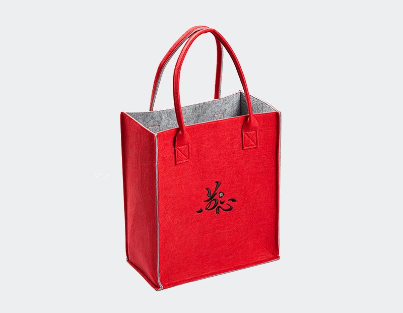 Túi quà bằng nỉ